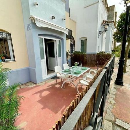 Gatu Sherry, Junto Puerto Deportivo Y Playa " Preferente Mayores De 25 Anos Y Familias " El Puerto de Santa Maria Exterior photo